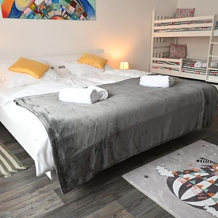 Rodinny Apartman U Broumovskeho Namesti المظهر الخارجي الصورة